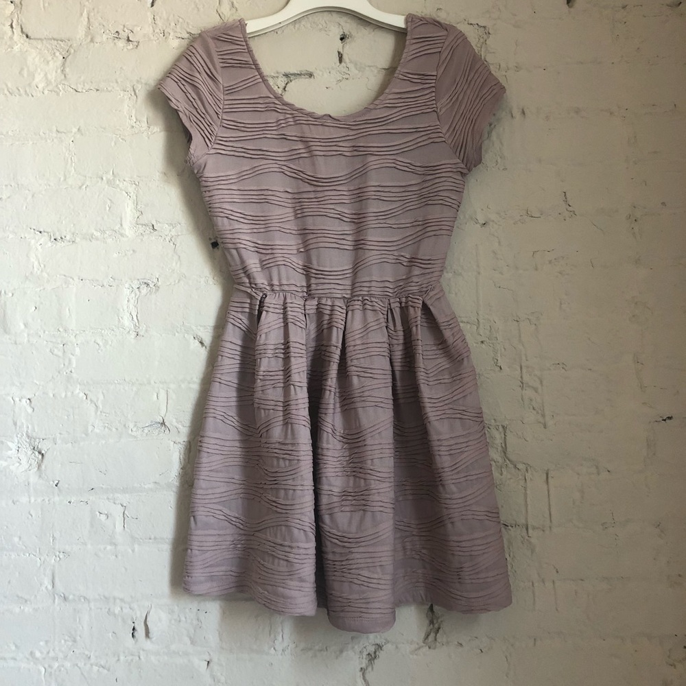 Feminine 3D textured dress